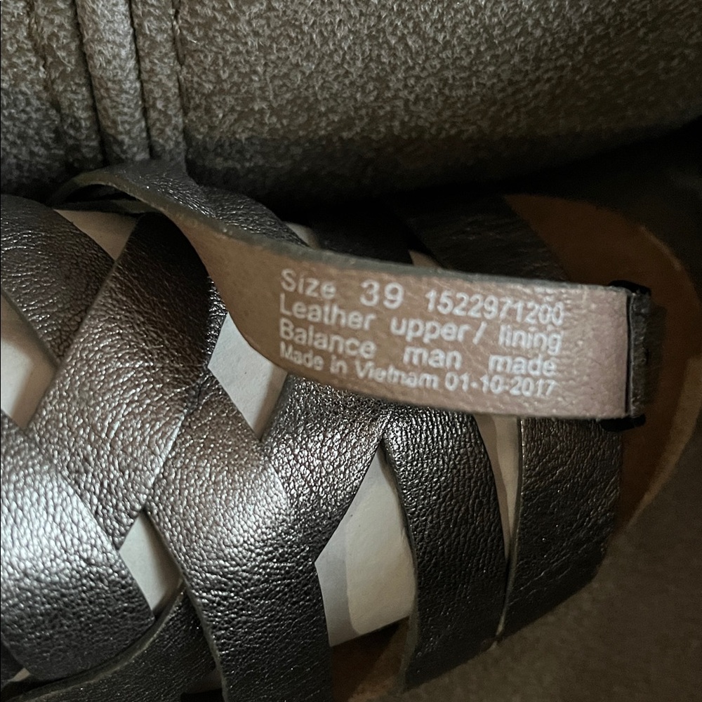 Dansko Vivian Gladiator Strappy Metallic Leather Sandals - Picture 11 of 12
